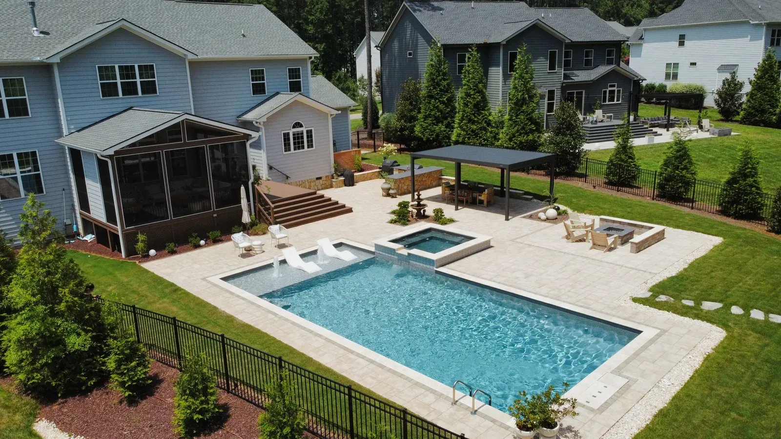 Wake Forest Inground Pool and Spa, Granite Grey Membrane with Ivory Nicolock Pavers